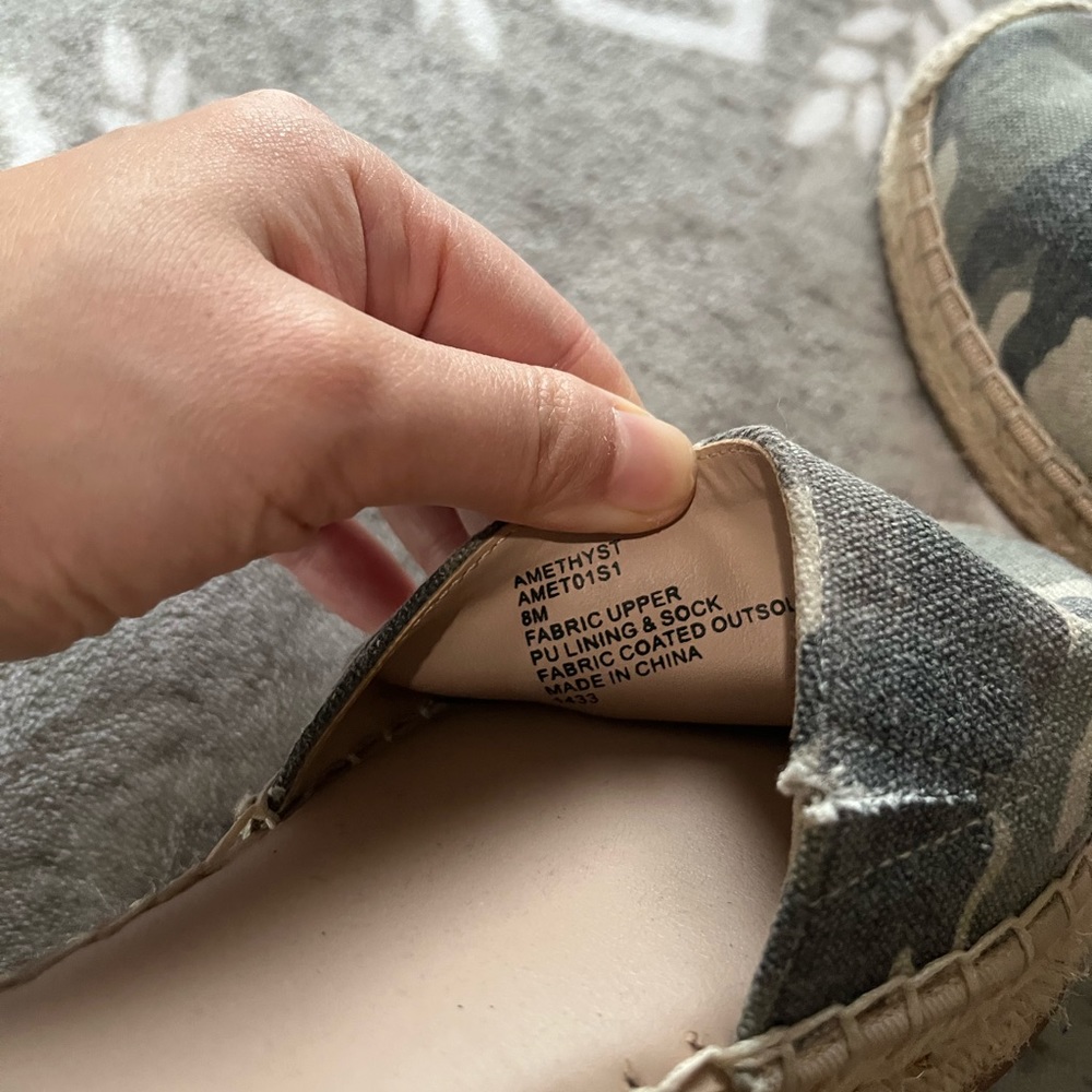 Steve Madden green camouflage linen blend espadrilles - Picture 5 of 6